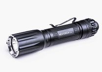 Nextorch TA30 Tactical LED Taschenlampe 1300 Lumen Kopf mit Nano- Keramik Glasbrecher Stroboskopfun