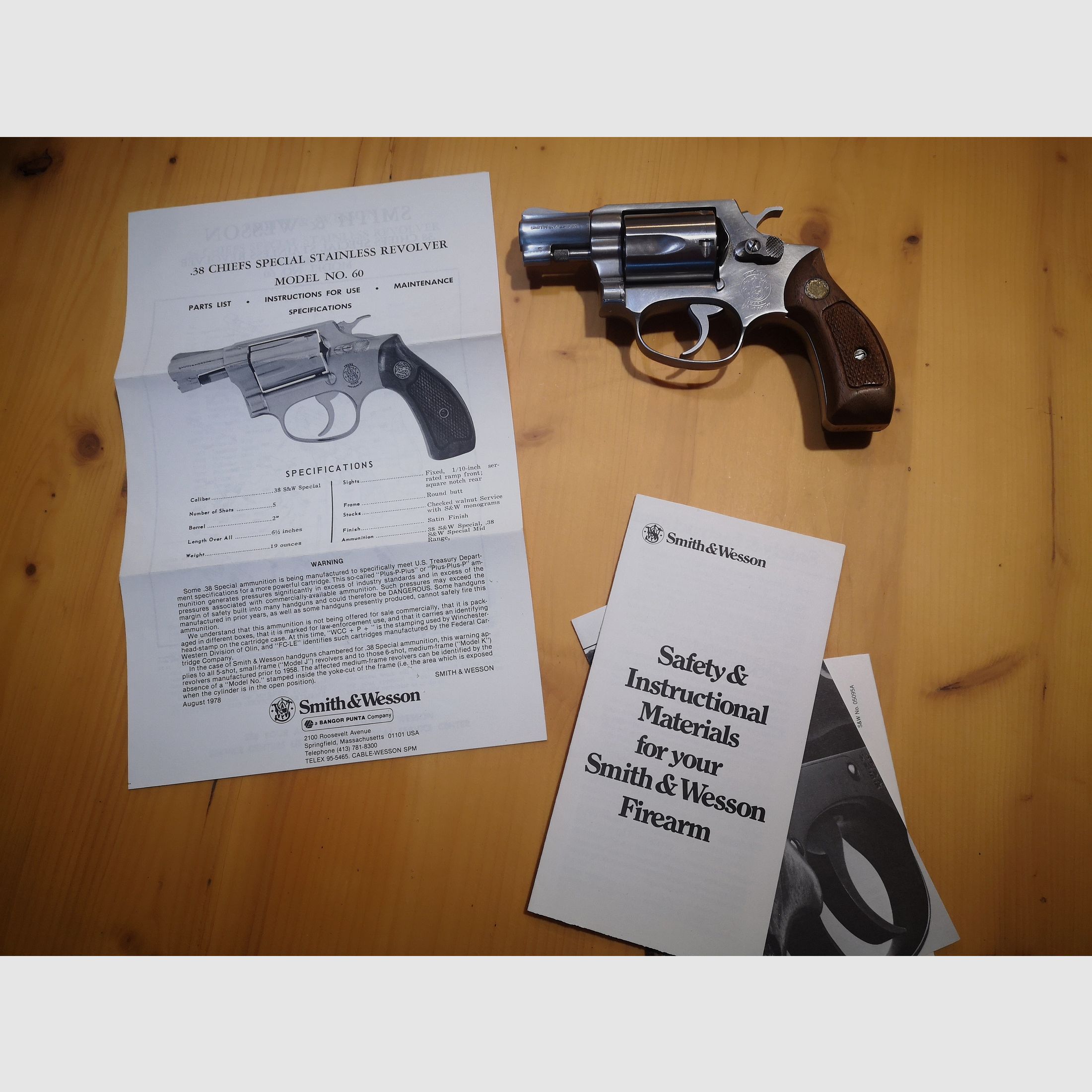 Smith & Wesson M60