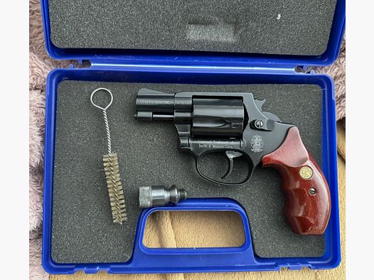 Smith & Wesson Chiefs Special 9mm