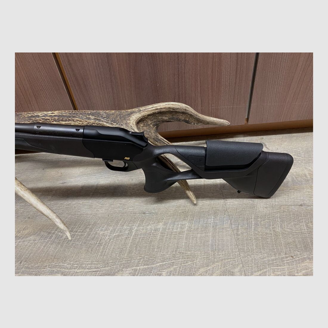 Blaser R8 Ultimate, stock comb height adjustment, short barrel