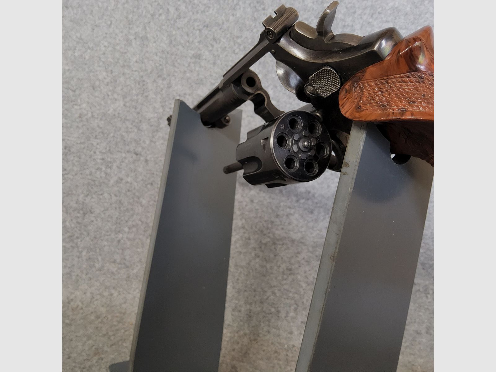 Smith & Wesson Mod. 17-2