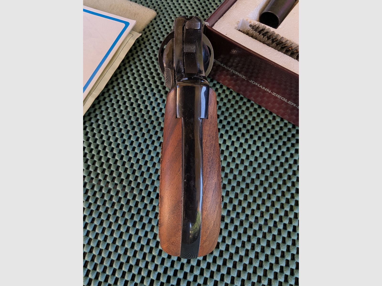 ERMA EGR 66 revolver 9mm gas and blank cartridges with original packaging