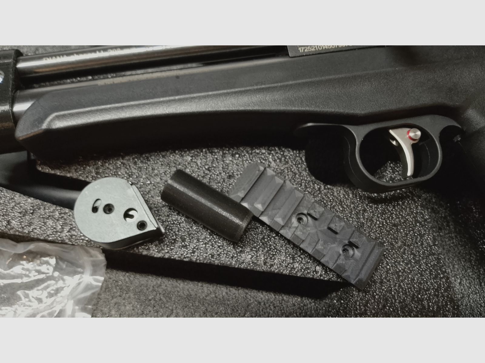 CO2 pistol and rifle Diana Chaser Rifle Set with suppressor caliber 4.5 mm