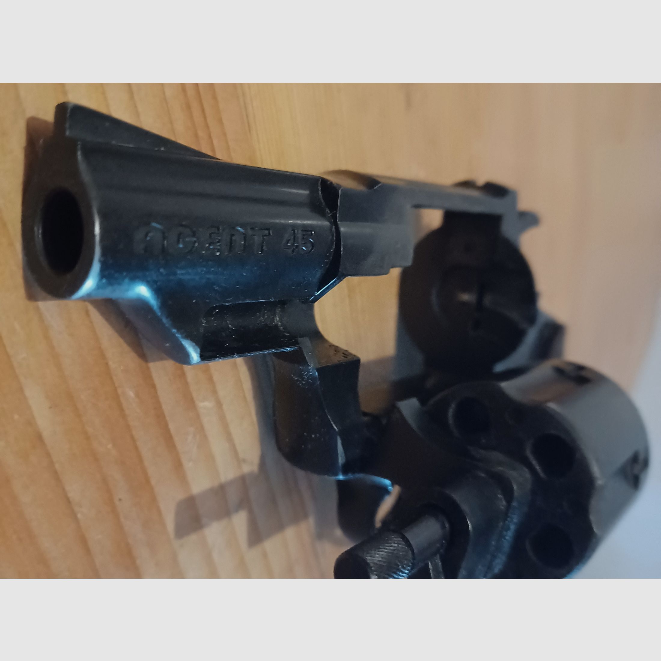 Reck revólver de fogueo Agente 45