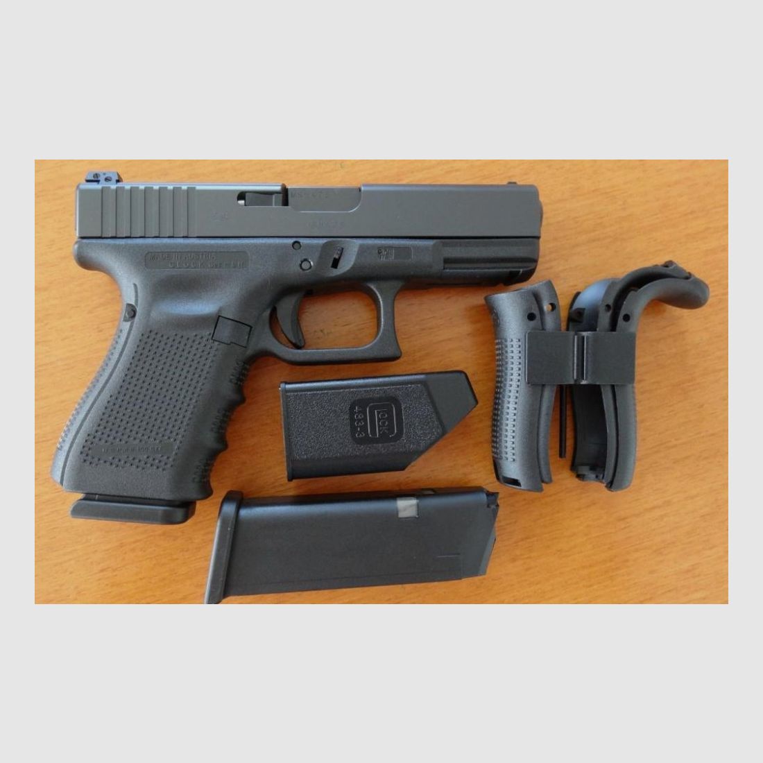 Glock 23 4.Gen. Glock 23 4.Gen. Cal. 40 S&W-NEU