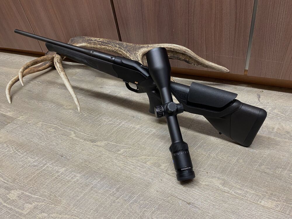 Blaser R8 Ultimate, with Zeiss Conquest V6 2.5-15x56, stock comb adjustment, short barrel