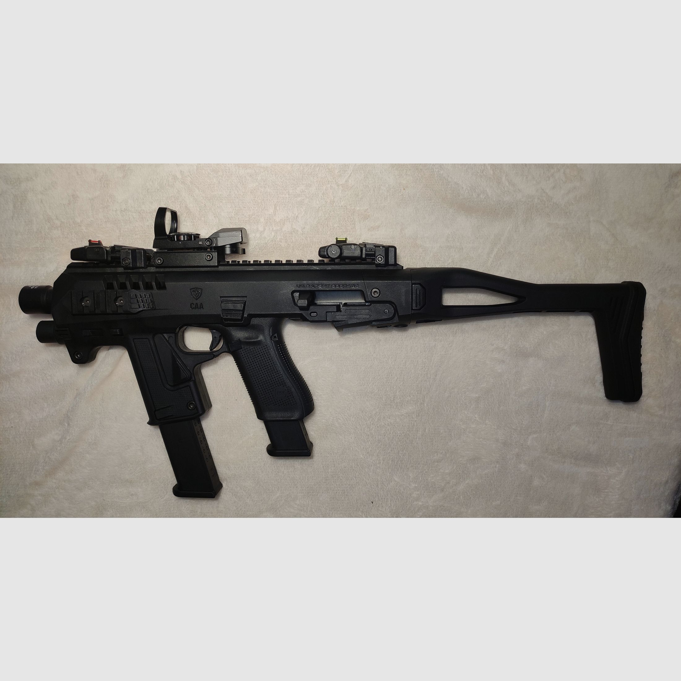 Glock17 Gen5 with accessories like new