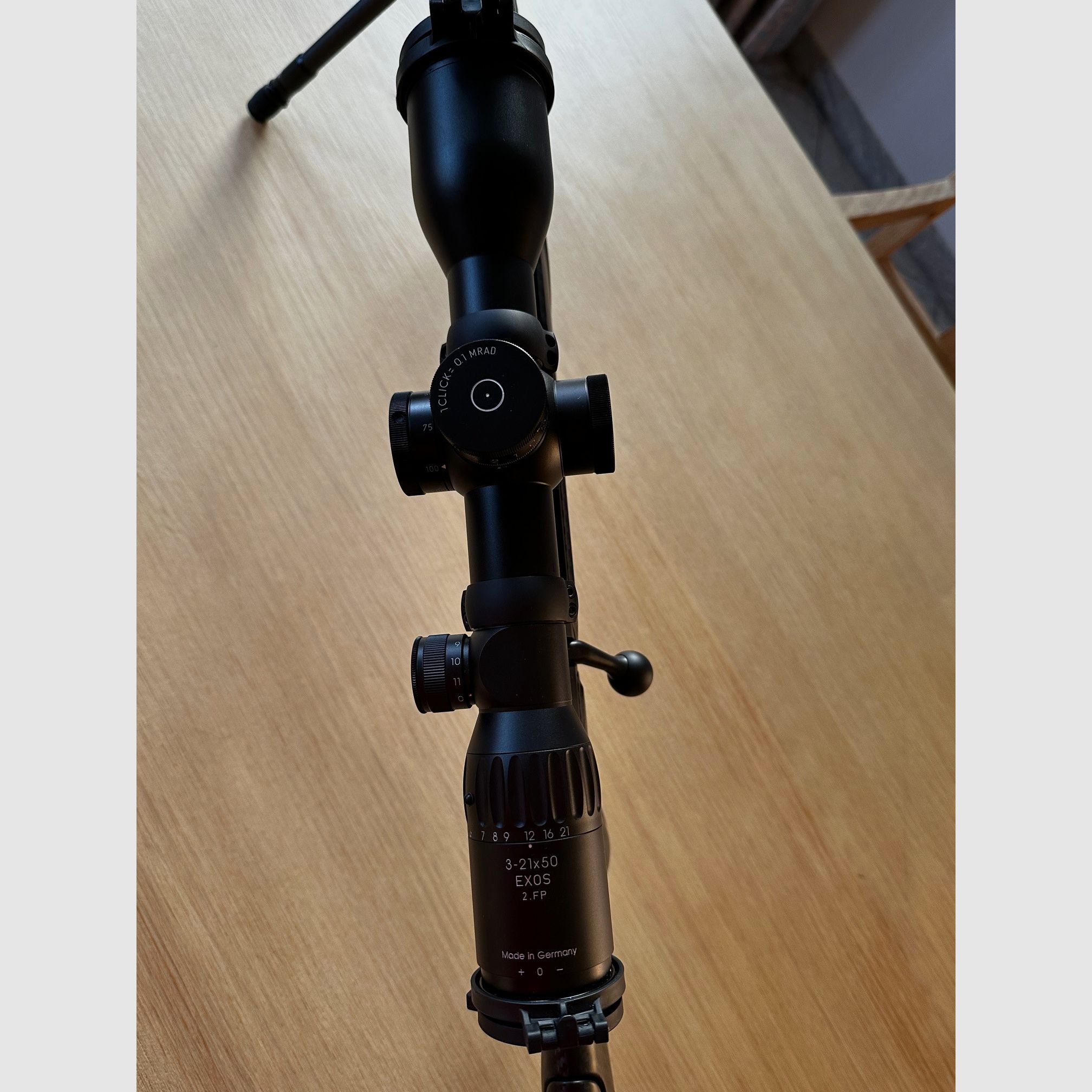 Schmidt + Bender 3-21 x 50 (Exos)