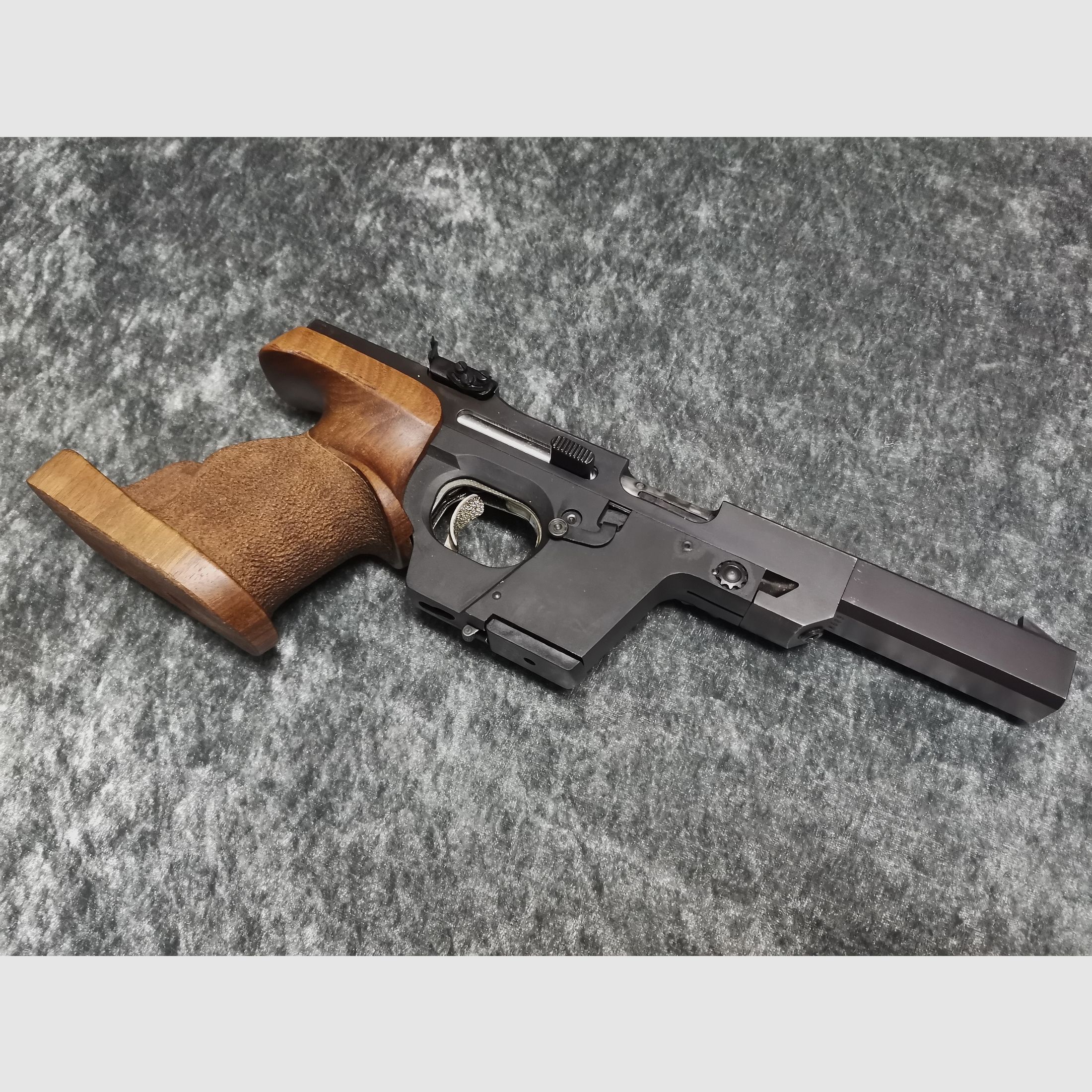 Walther GSP Sportpistole Formgriff für kleine Hände .22lfb Matchpistole