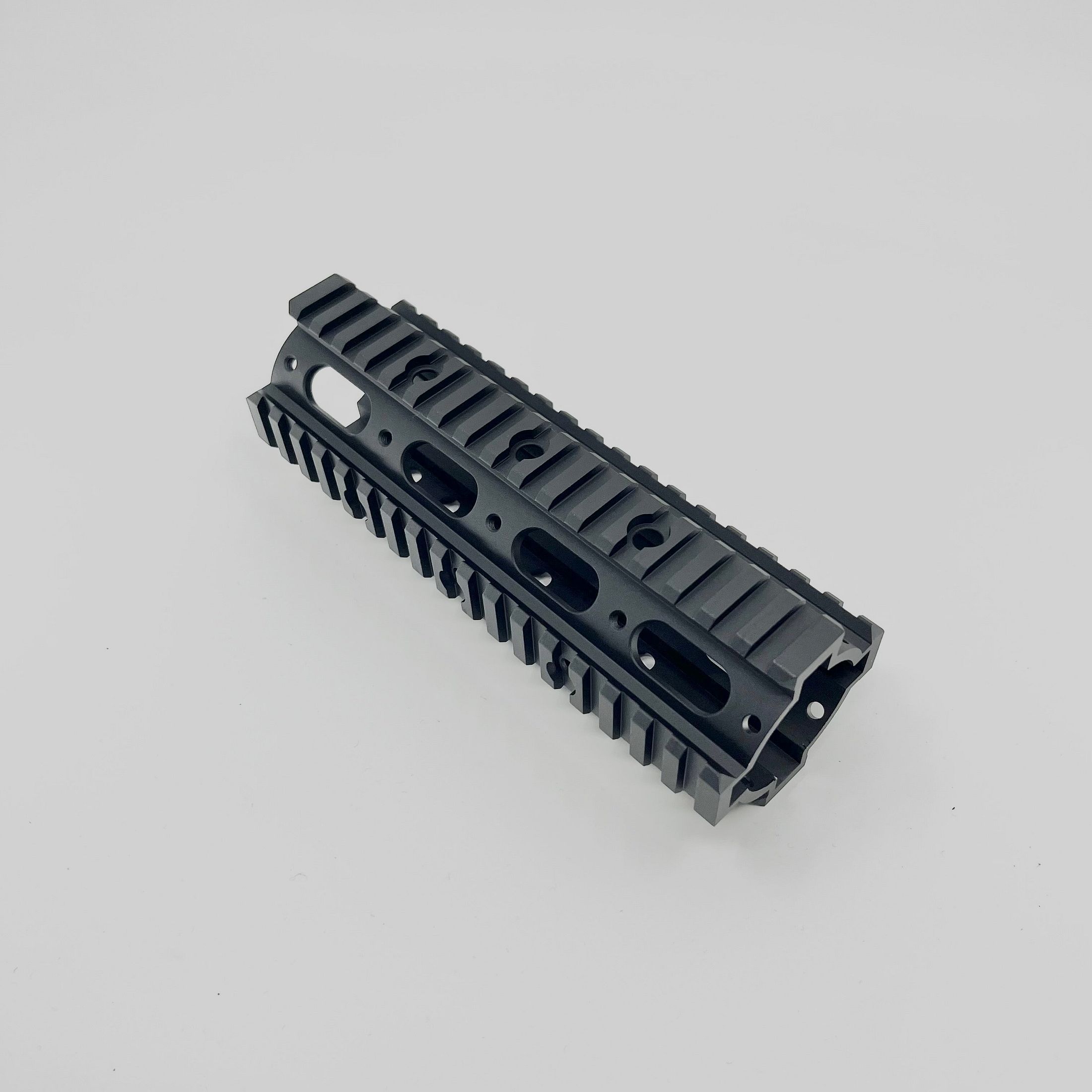 MCS RIS 7" Handguard, Bild 1 von 3