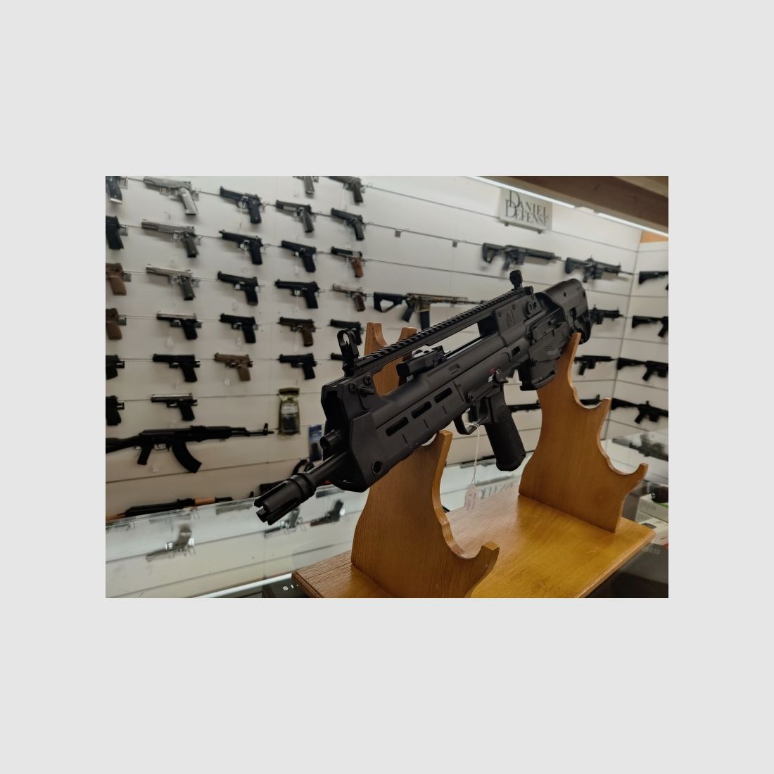 SPRINGFIELD ARMORY HELLION SCHWARZ 16" 223REM, Bild 3 von 3
