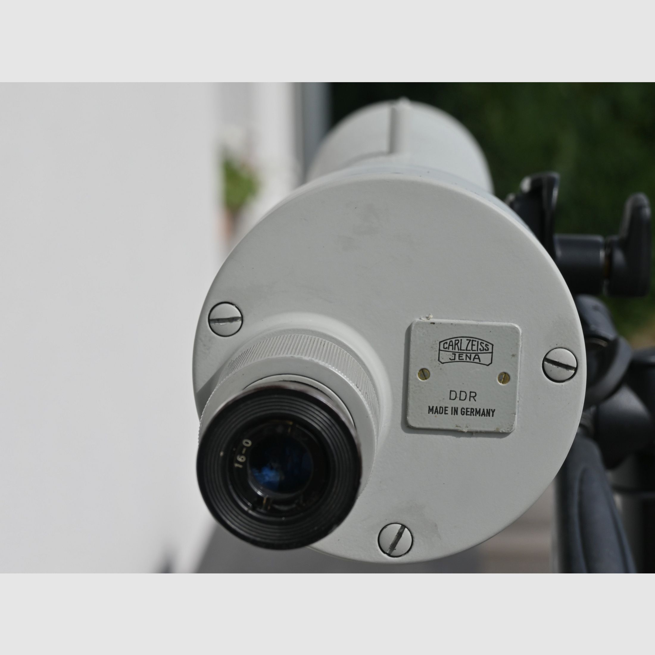 Carl Zeiss Jena Spektiv ASIOLA z statywem i walizką, odrestaurowany