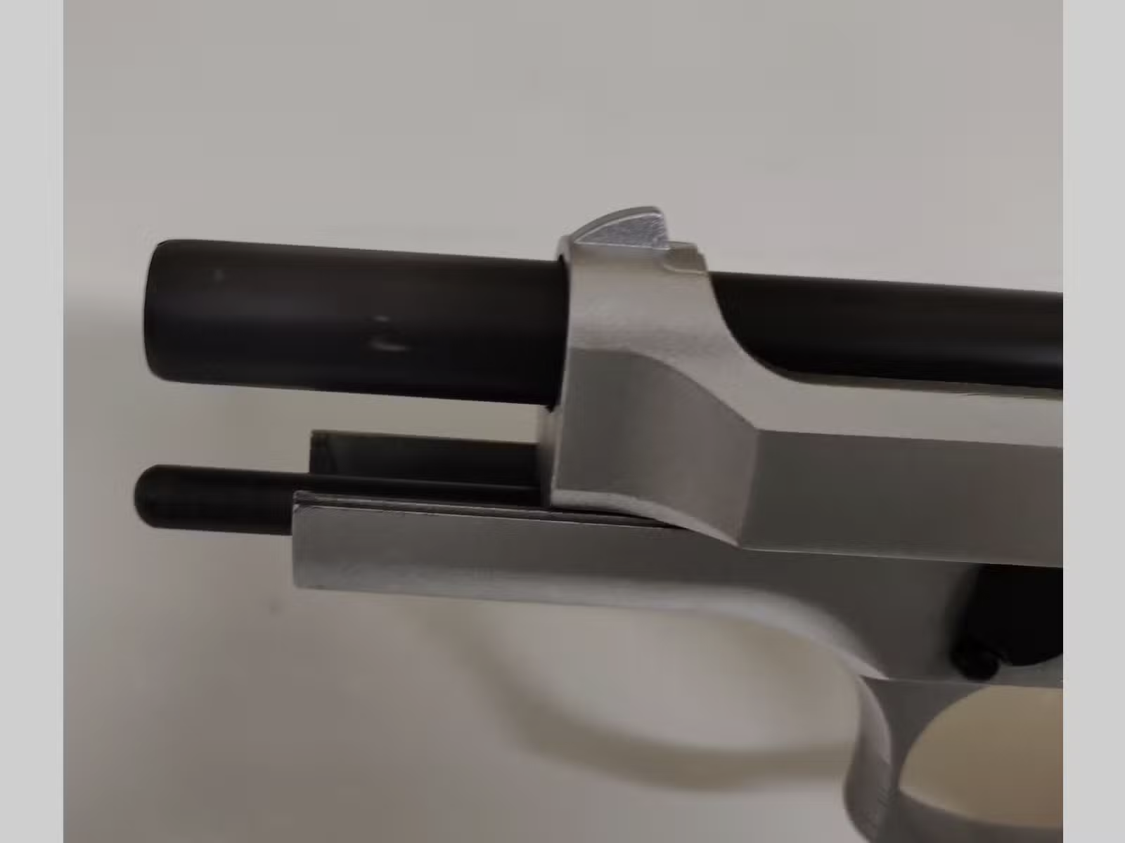 Double Bell M92 full metal avec blowback|Gas|6 mm, image 2 sur 4