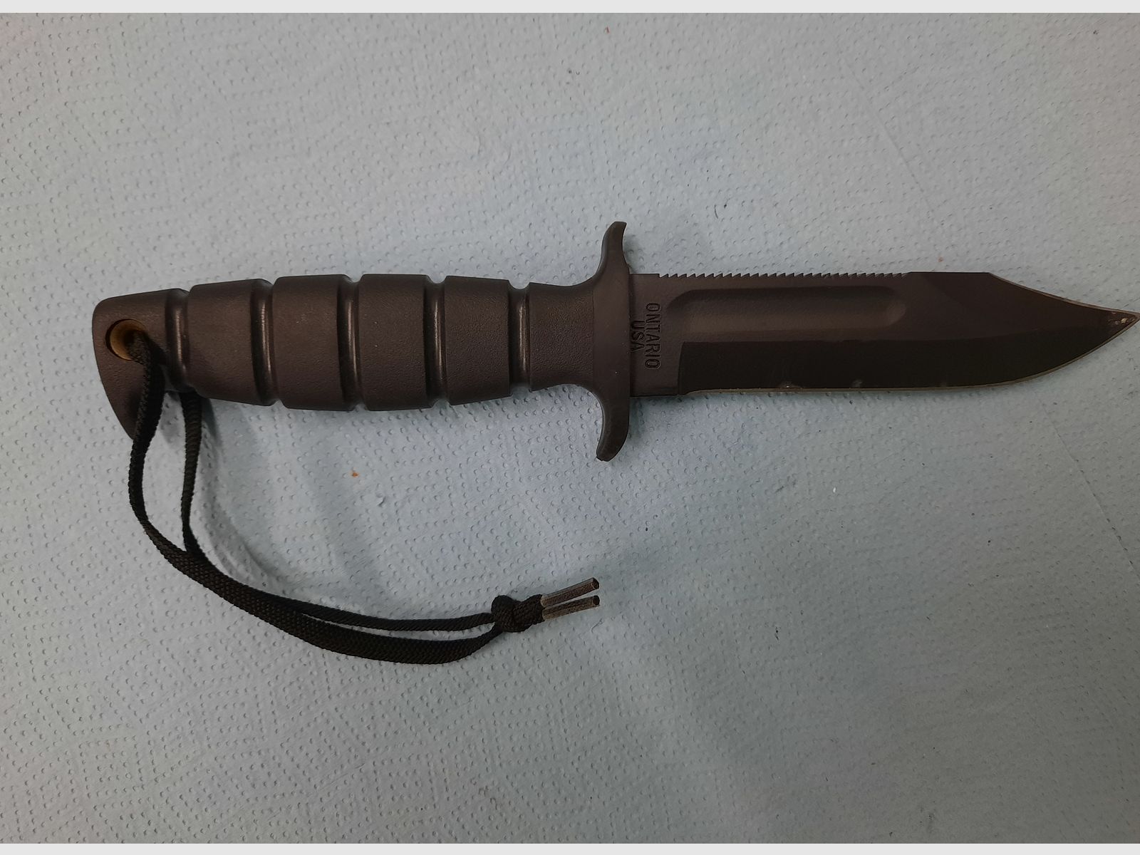 Air Force survival knife