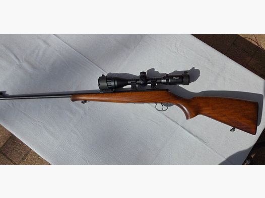 CZ Brünner 452 2E ZKM Kaliber .22 lfB*2 Magazine*mit Zielfernrohr Goetland 3-12x40AOL