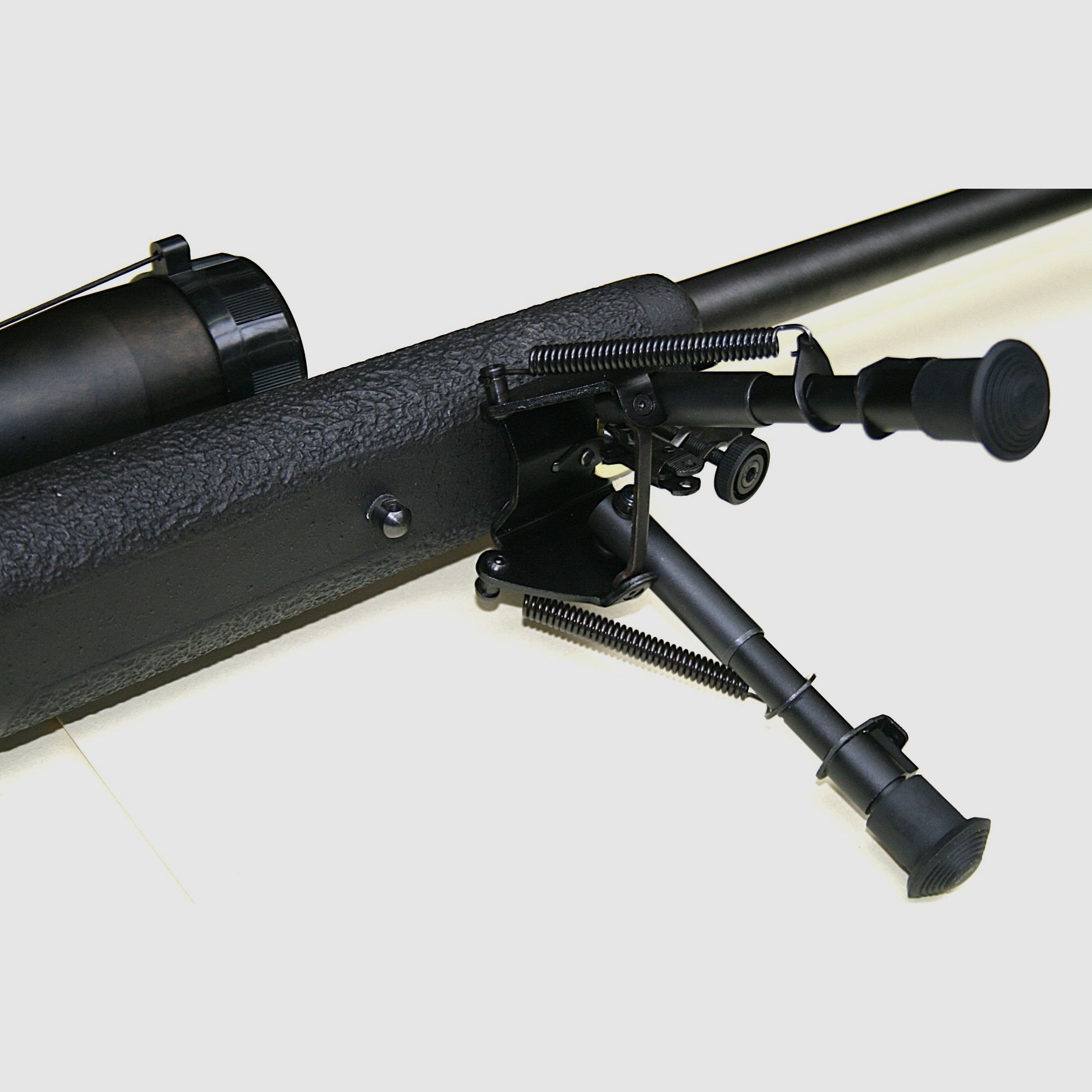 Kit carabine à verrou SAVAGE Modèle 10 / canon lourd – .308Win. [Lunette SUN OPTIC 8-32×50 + Bi-pied] (OCCASION), image 13 sur 14