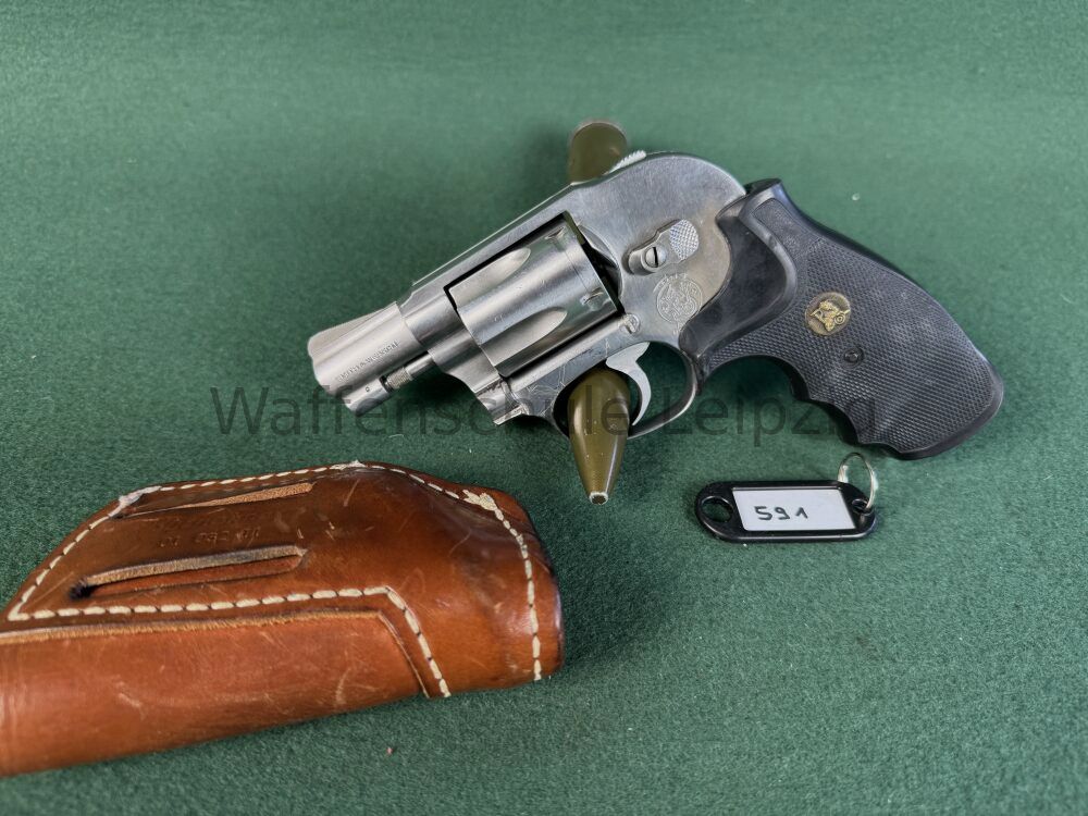 Smith & Wesson 649-2