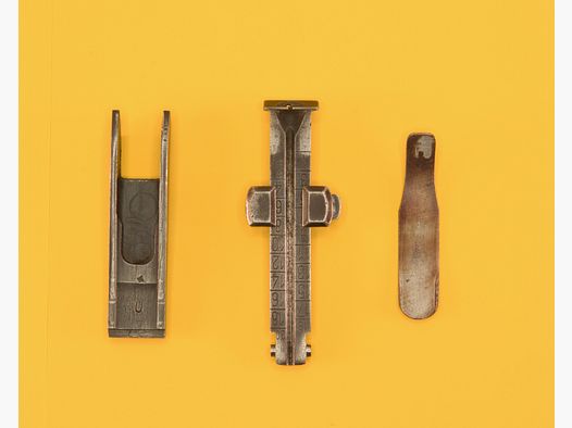 Karabiner K98 Visierklappe mit Visierkurve und Blattfeder