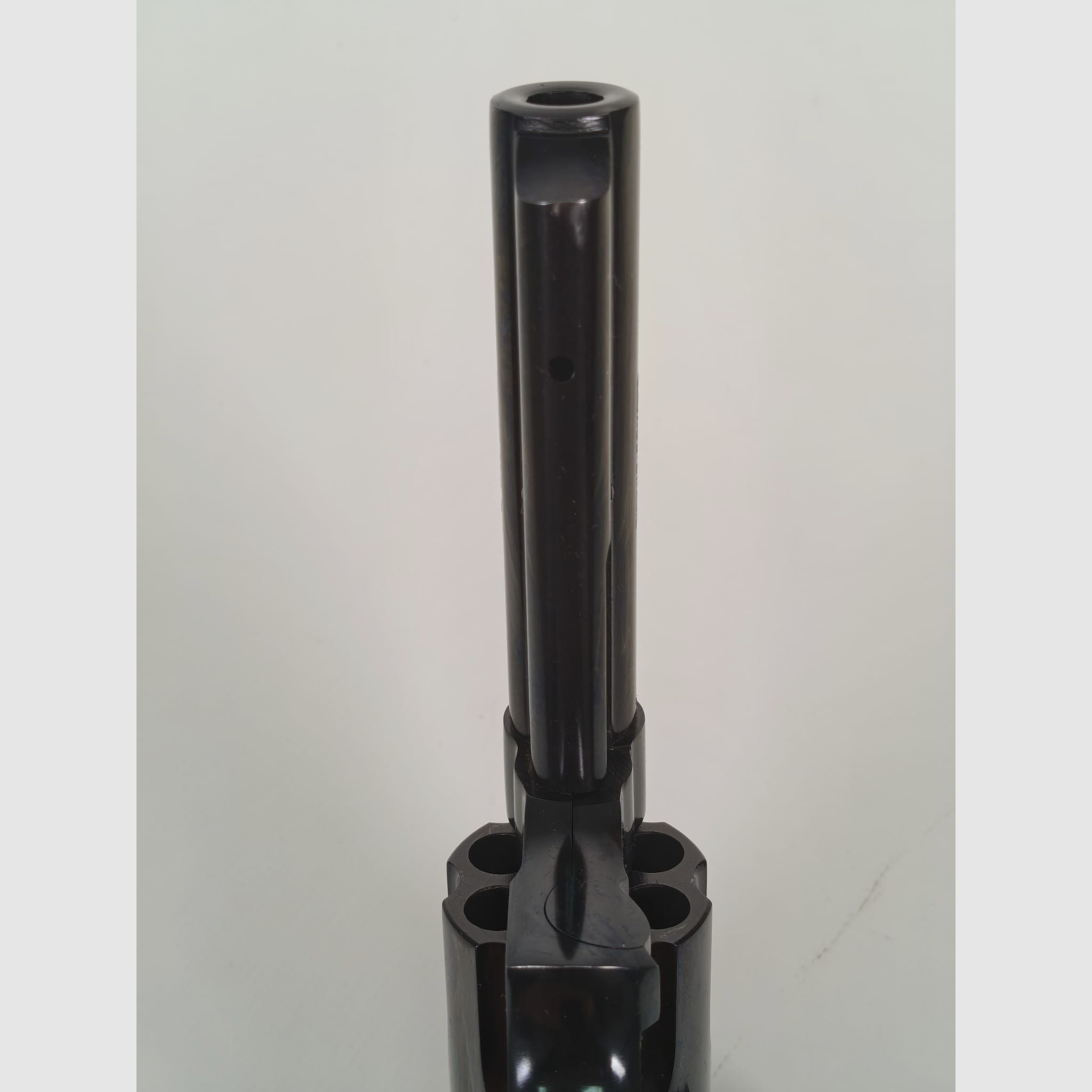 Revolver Taurus .357 Magnum – bronzé avec poignée en bois, image 4 sur 4