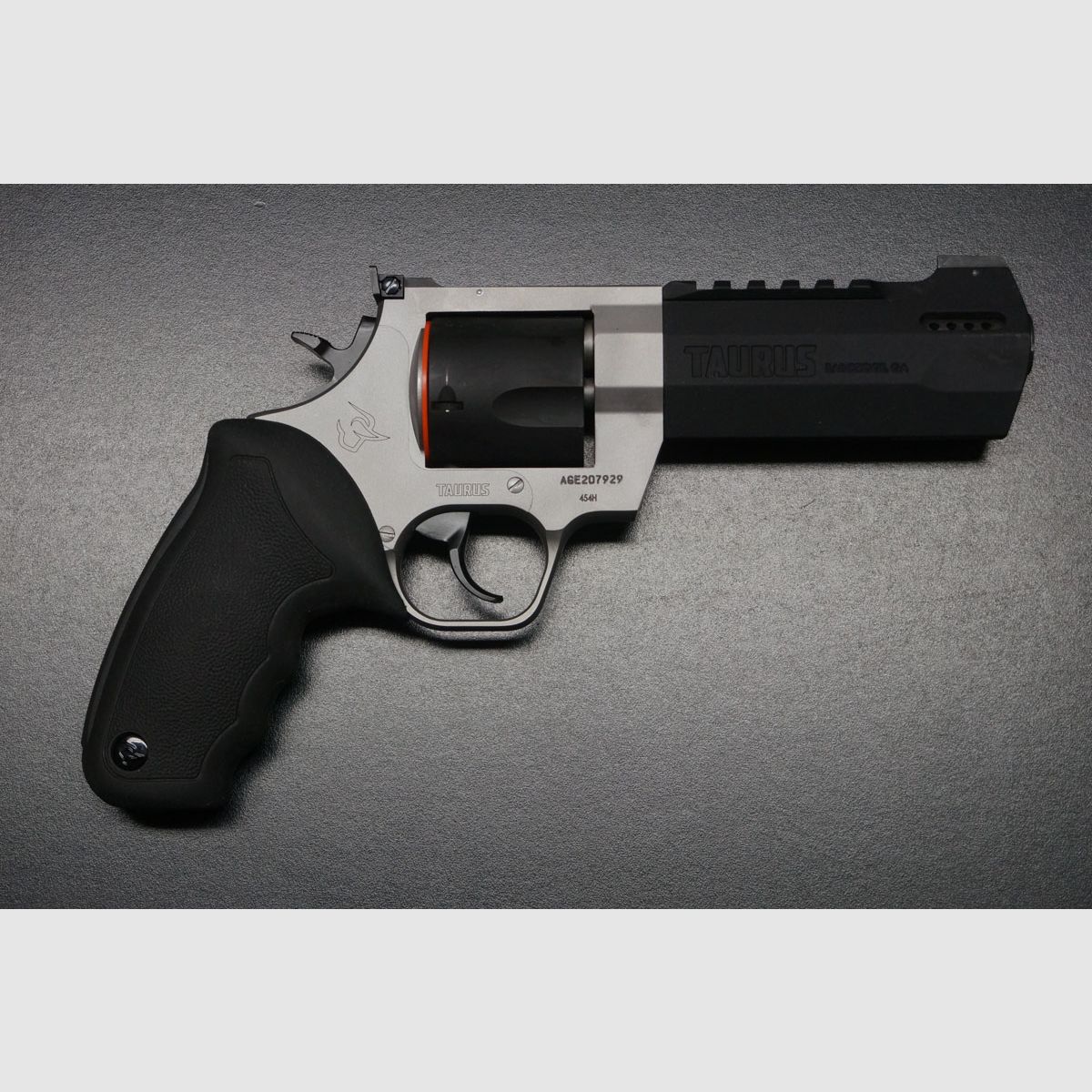 Taurus Raging Hunter 454 5 inch, image 1 of 8