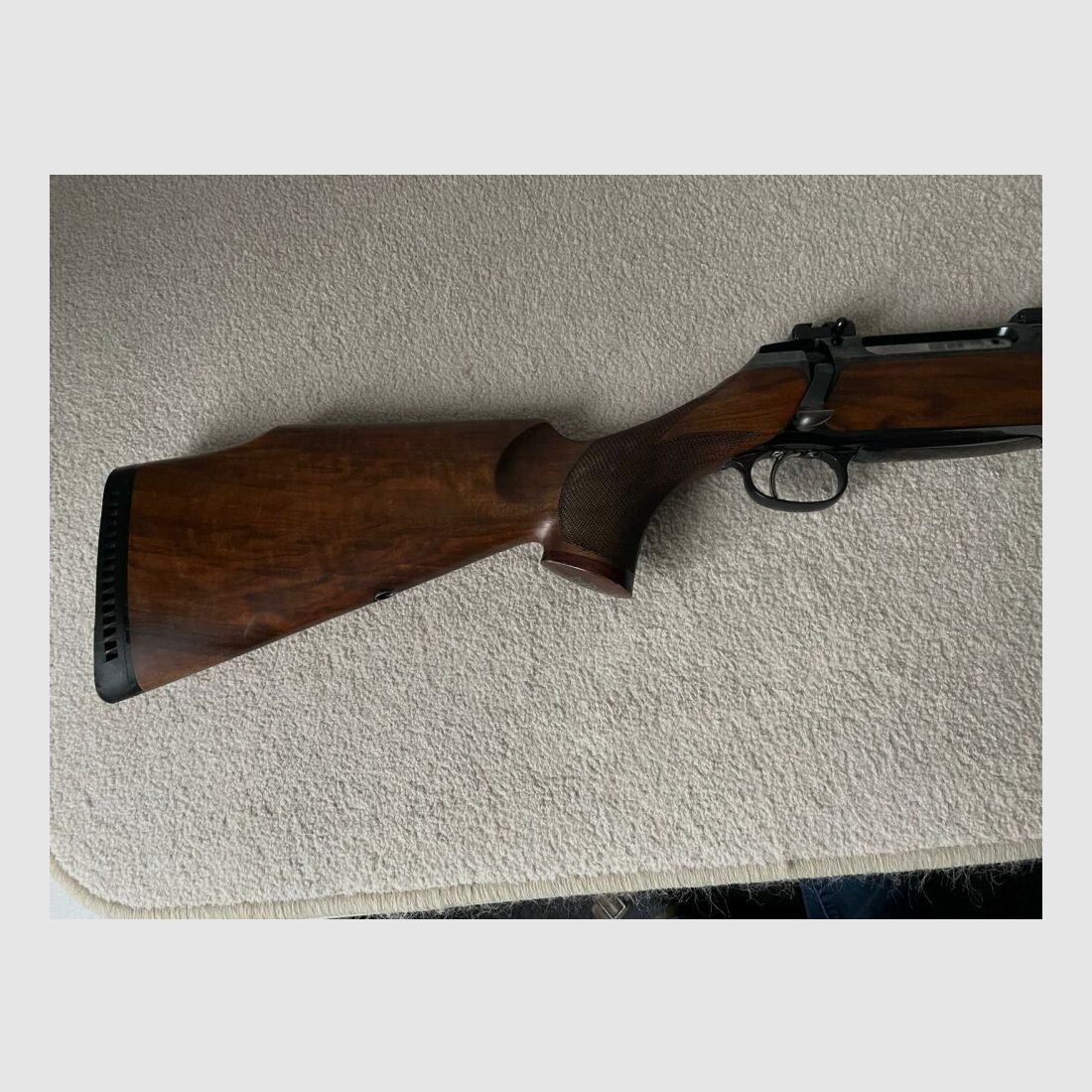 Sauer 202 Europa Luxus, Zeiss Diavari 2,5-10x50, Abs.4 Leuchtkreuz; PARD NSG NV007S