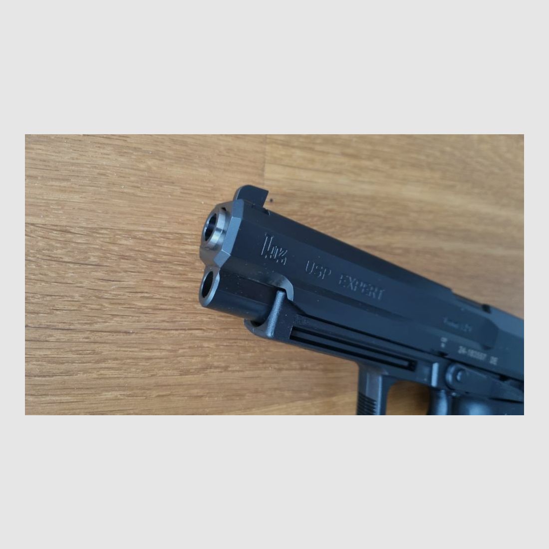 Heckler & Koch USP Expert, Bild 8 von 10