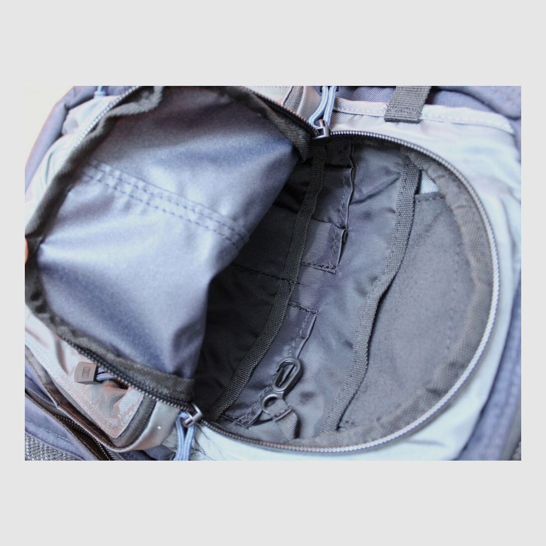 5.11 COVRT18 Backpack (56961) 726 True Navy: Rucksack