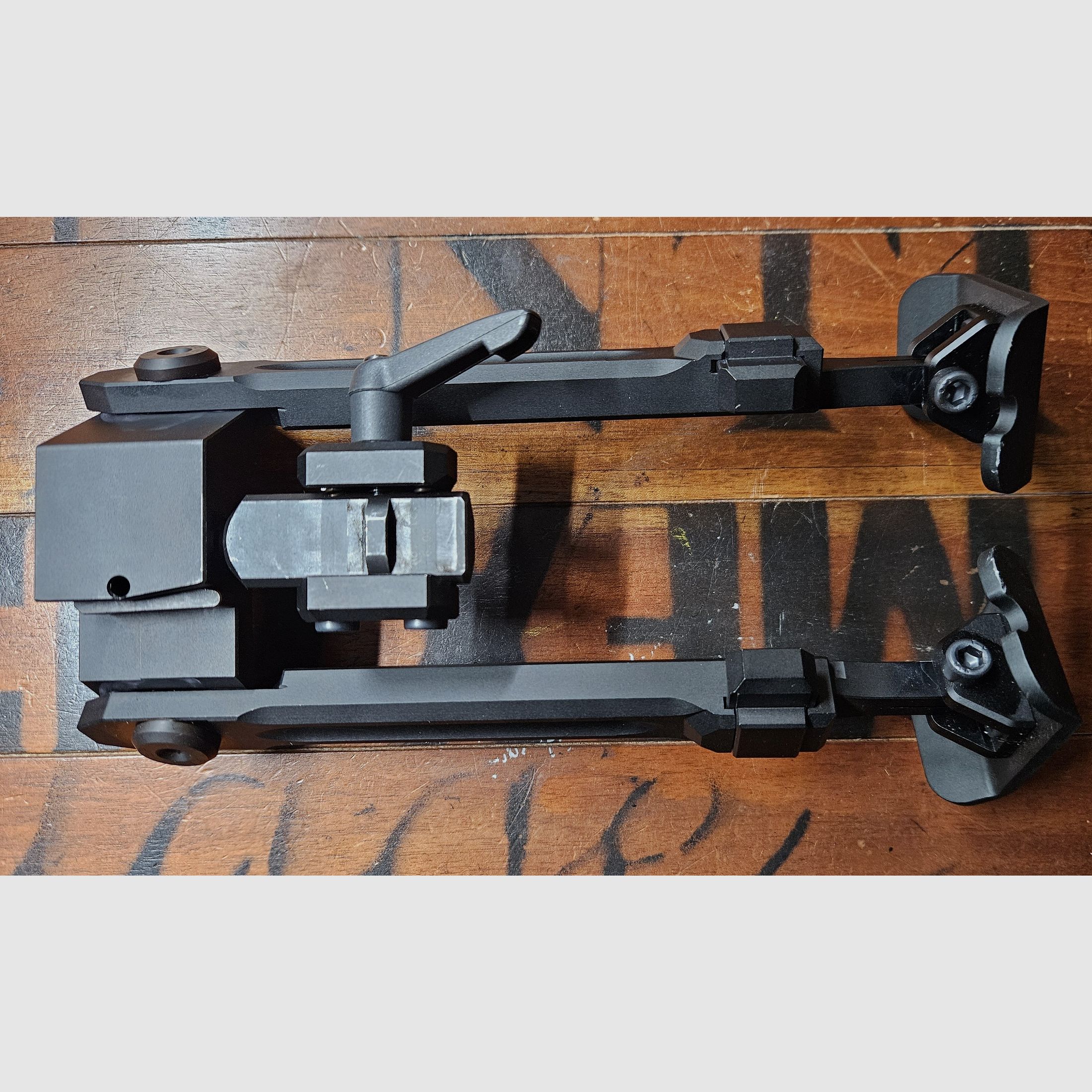 Fortmeier Zweibein H210 6H, 3 Positionen mit Picatinny-Adapter