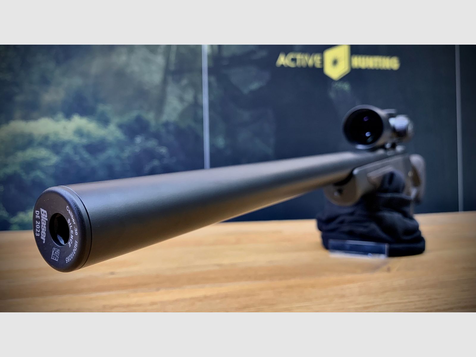 Blaser R8 Ultimate Silence Leder /.308 Win / 42cm LL / inkl. Swarovski Z8i 2-16x50 SR und BSM