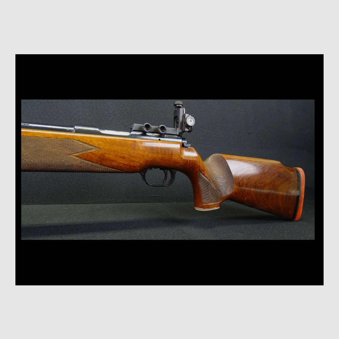 Walther (système juridique avec crosse gauche) Mod. UIT Match