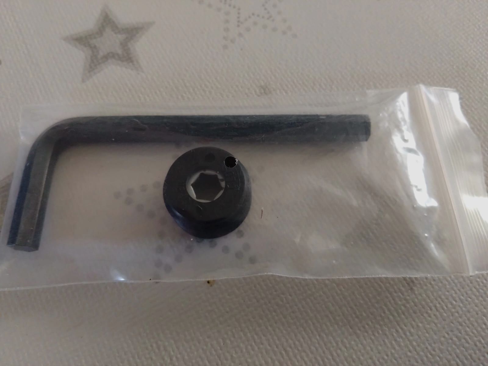 Ersatzteil für Umarex CO2 - Pistolen und Revolver - NEU -