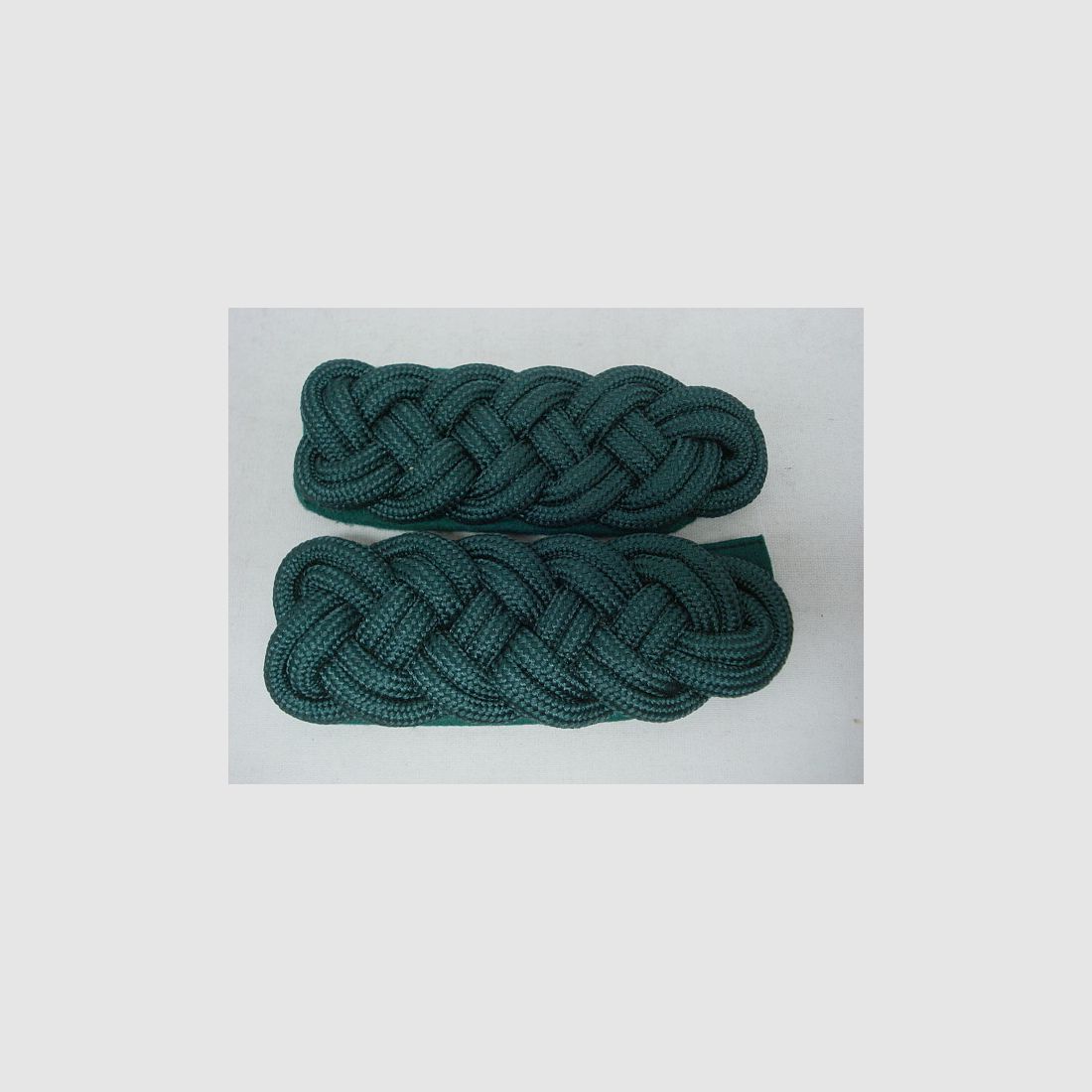Shoulder braid 5-arch - green-colored metal mesh