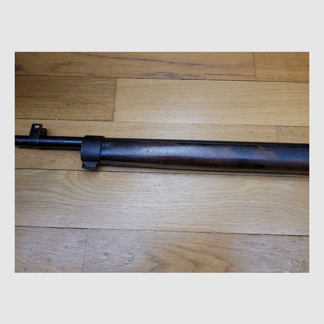 Bardzo ładna japońska karabina Arisaka Typ 38 – oryginalny kaliber 6,5×50 – Arsenal Nagoya w 1939 roku – zamówienie z Tajlandii z 1940 roku – oryginalne oksydowanie w 99% – bardzo dobra mechanika i lufa – ładne oznaczenia – zaczep na bagnet – TBE ++, zdjęcie 32 z 33