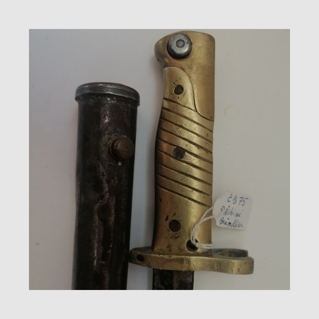 Rarissime ERSOC Bajonett Ersatz EB75 deutsch – Griff aus Messing auf Basis Klinge des Bajonetts mit Hülse Albini Braendlin, Bild 7 von 15