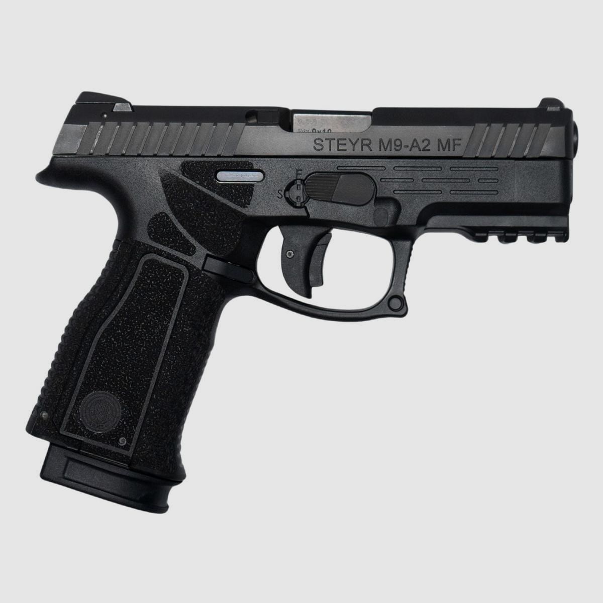 Pistolet Steyr Arms M9-A2 MF PRZYRZĄDY KWADRAT 9×19 mm, zdjęcie 1 z 2