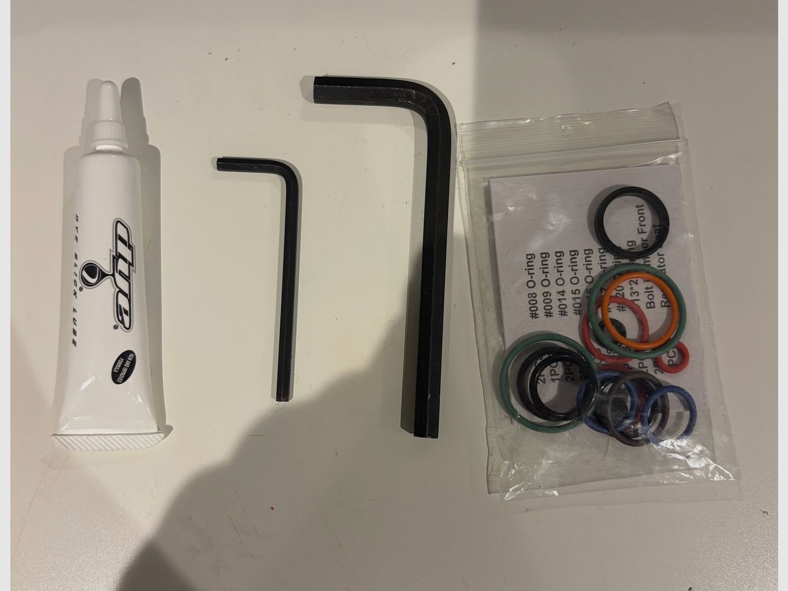 Dye Rize CZR E-Pneumat set completo incl. E-Hopper, Speedfeed, botella HP grande y Battlepack