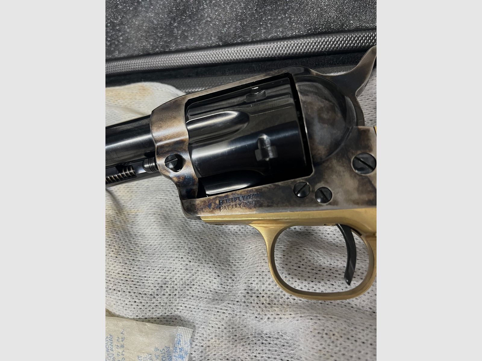 Revólver de detonación de 9 mm