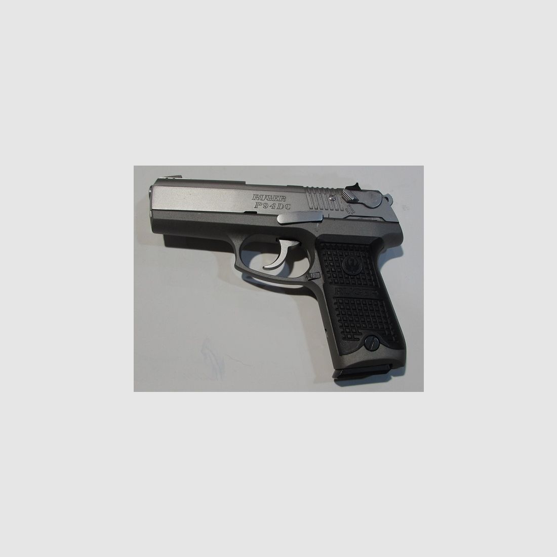 Pistole Selbstladepistole Ruger P94DC Kal. 9×19 guter Zustand, Bild 2 von 4
