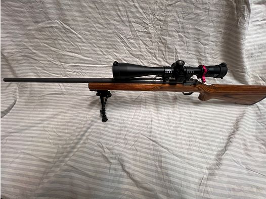 Ruger 77 .308 with scope in like-new condition