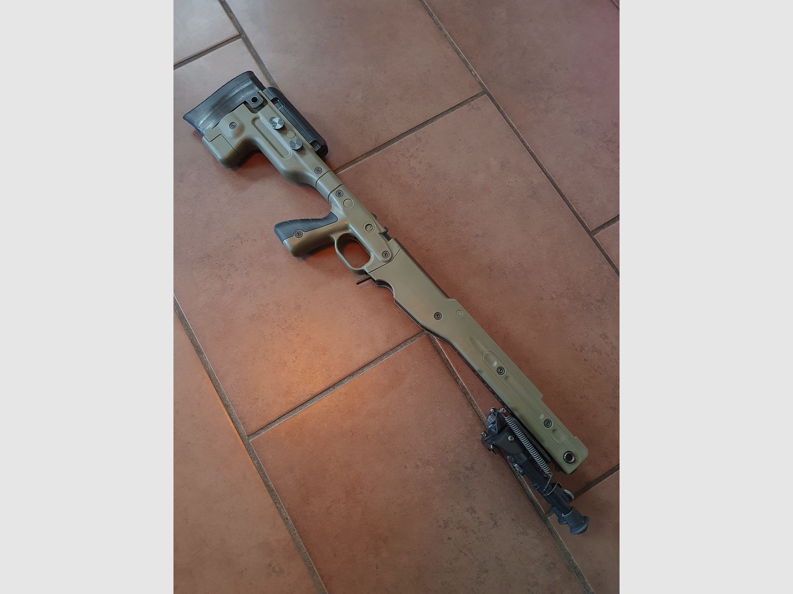Accuracy International AT AICS Rem. 700 Long Action Chassis