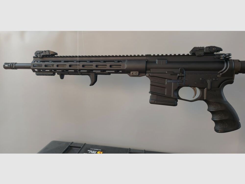 Savage MSR15 Recon 16,75" AR15 MLok .223Rem