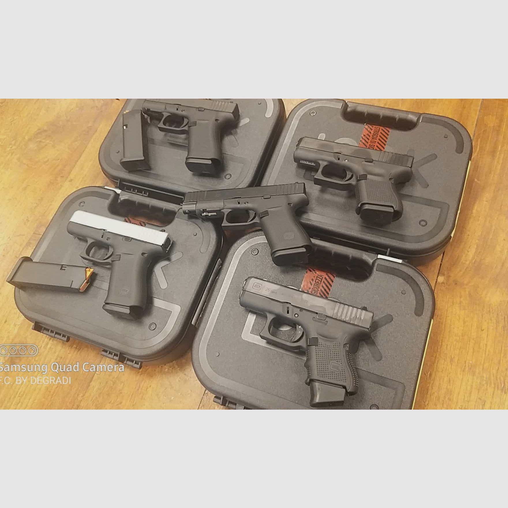PROMO GLOCK SPEZIALFÜR DIE SICHERHEITSKRÄFTE, Bild 1 von 4