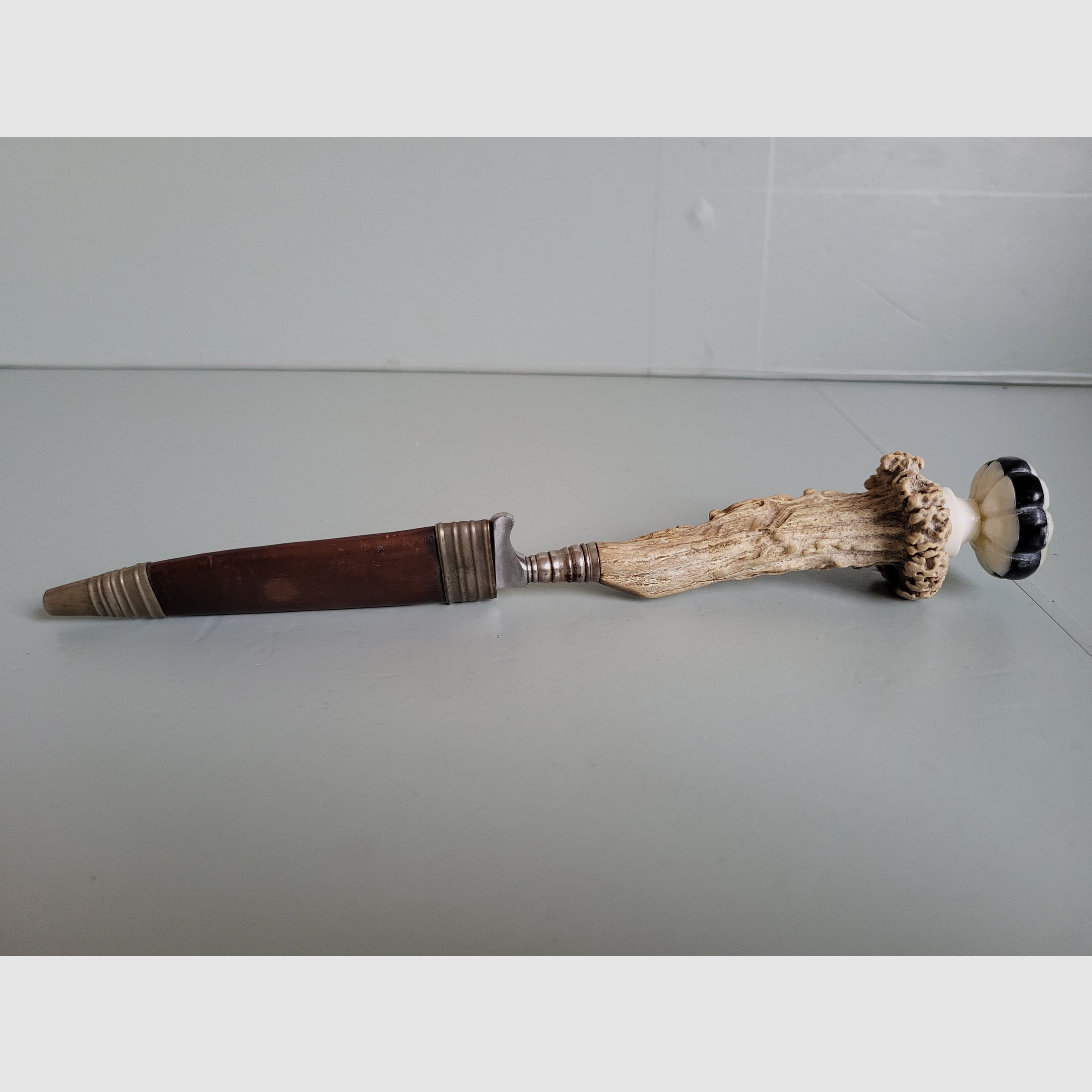 Old hunting knife . A. Küllenberg Solingen GR- 1925s - stag horn handle