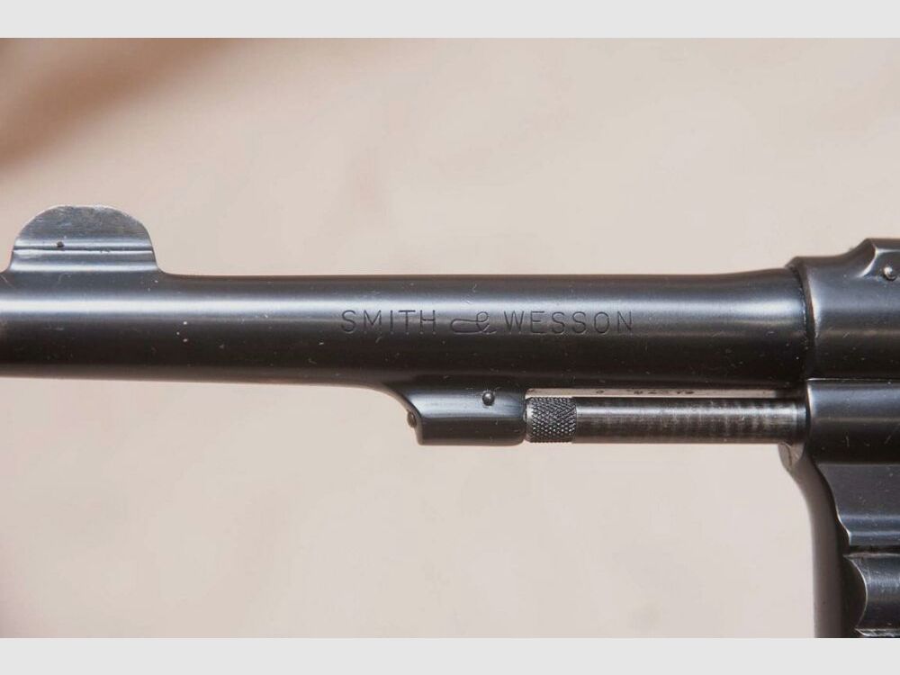 Smith & Wesson