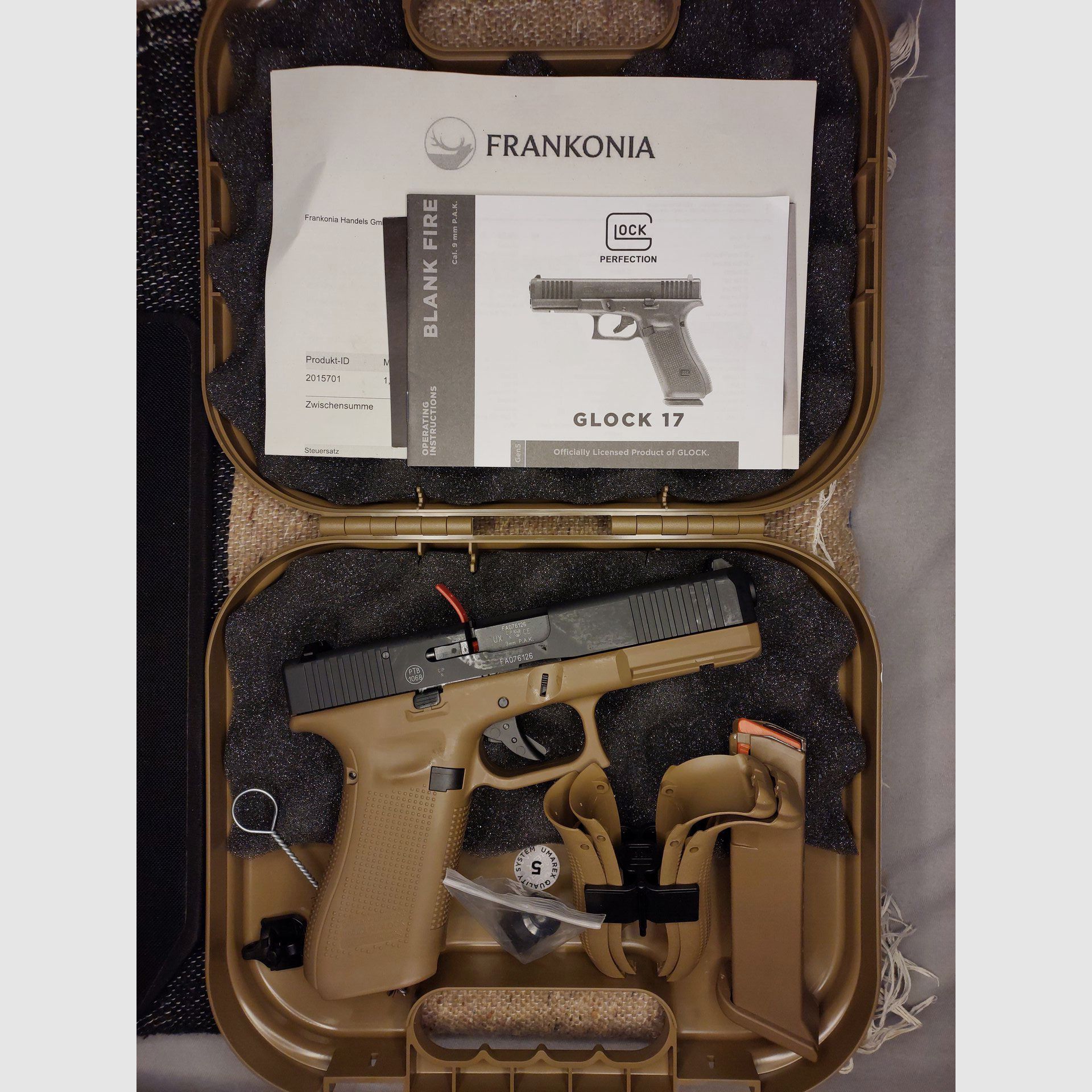 Glock 17 Gen5 Schreckschuss Pistole French Army 9 mm P.A.K. Coyote, French Army Edition (PTB 1068) - 2 Magazin