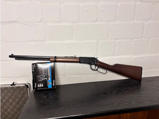 Repetierbüchse  Henry Oktagon .22lr