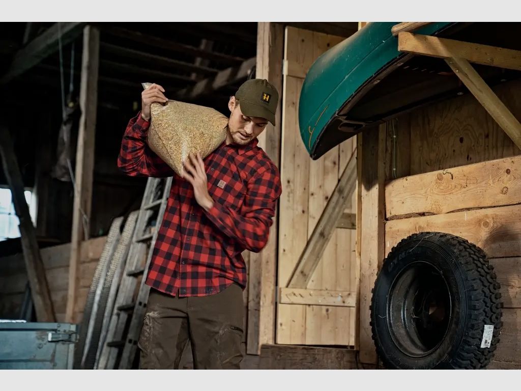 Härkila Camisa Escandinava (Cuadro Rojo)