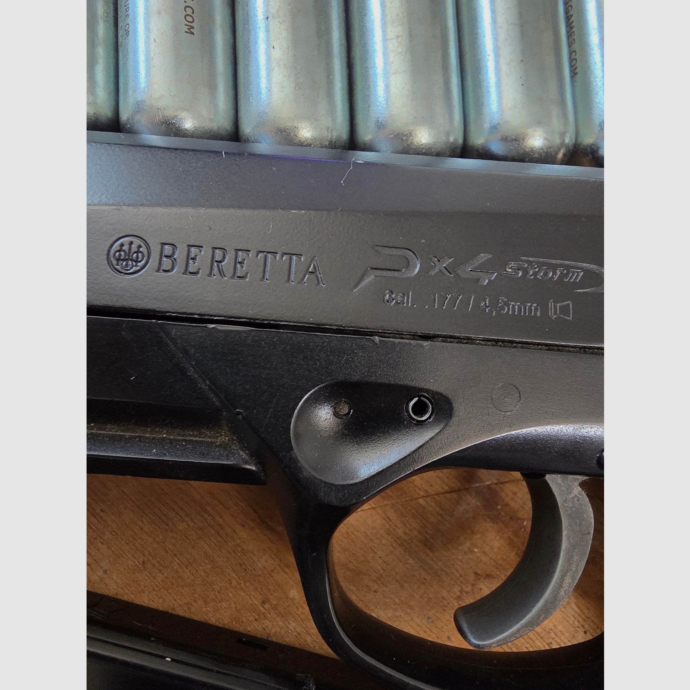 Beretta Px4 Storm(Gas)