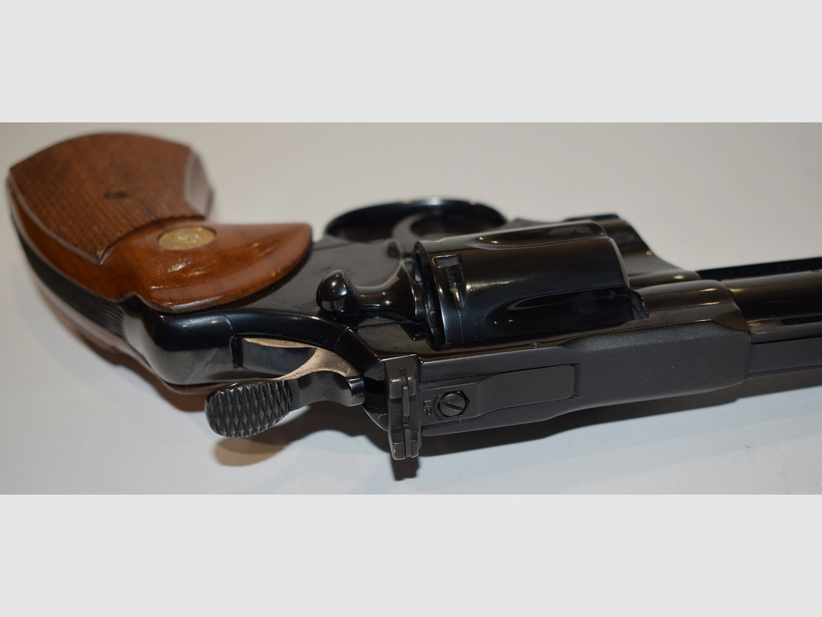 REVOLVER Colt Python Kal. 357 MAG Lauf 6 Zoll in sehr gutem Zustand, Bild 3 von 5
