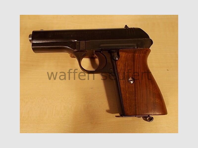 CZ 27 Ceska Zbrojovka Strakonice Pistolet, image 4 sur 9
